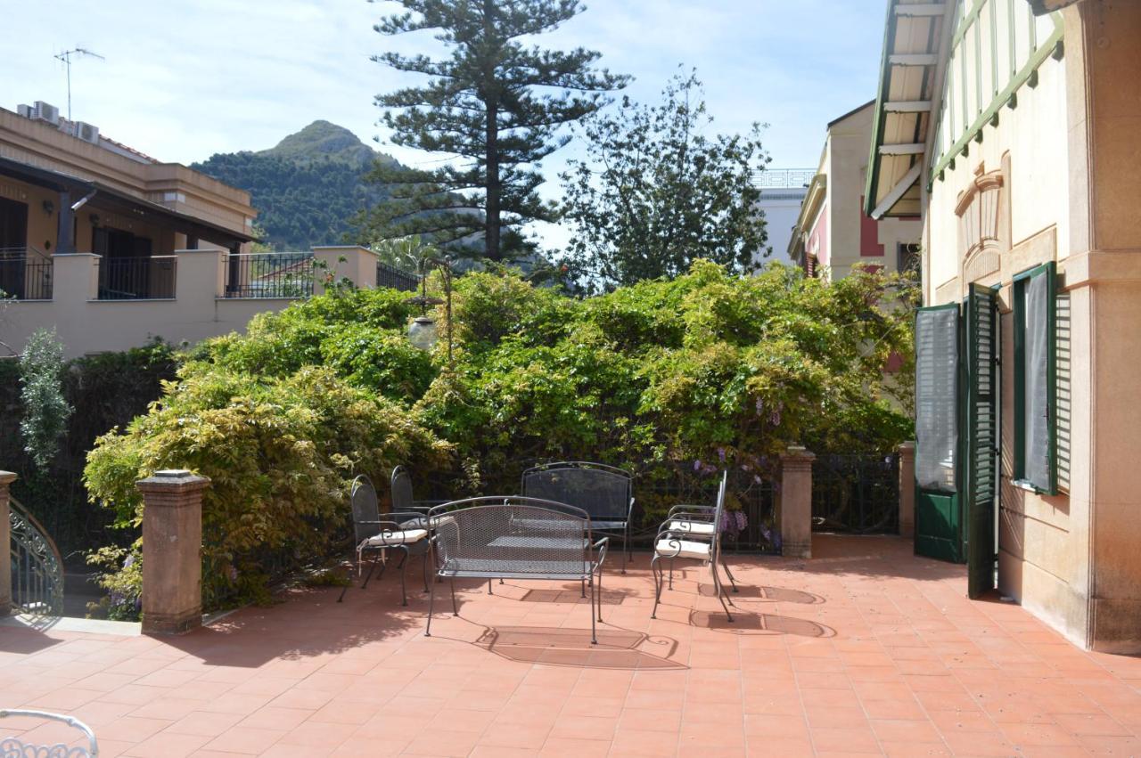 Mondello Beach Luxury Apartments Palermo Eksteriør billede