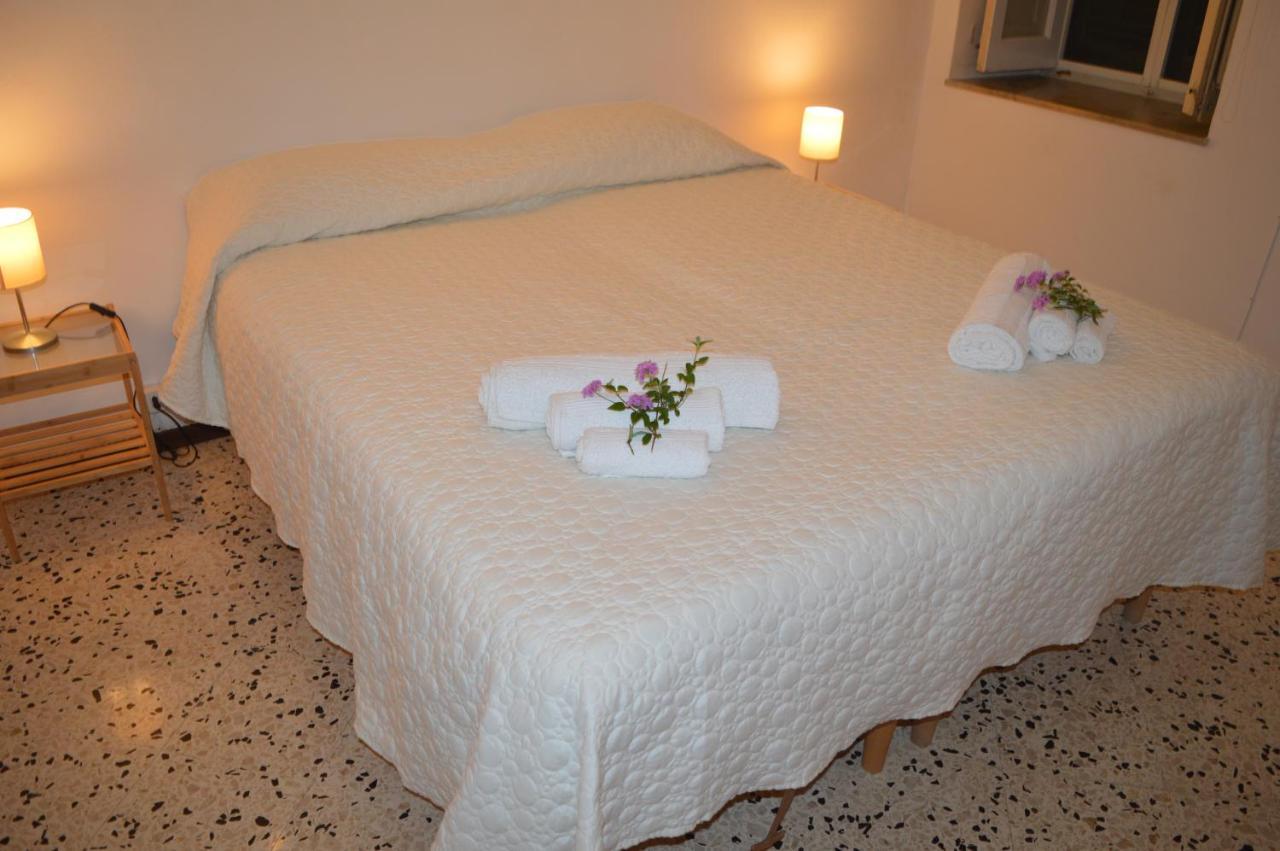 Mondello Beach Luxury Apartments Palermo Eksteriør billede