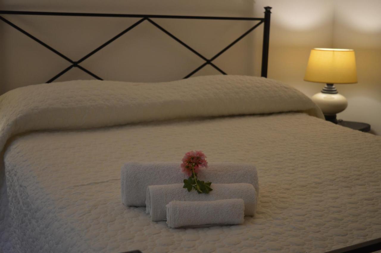 Mondello Beach Luxury Apartments Palermo Eksteriør billede
